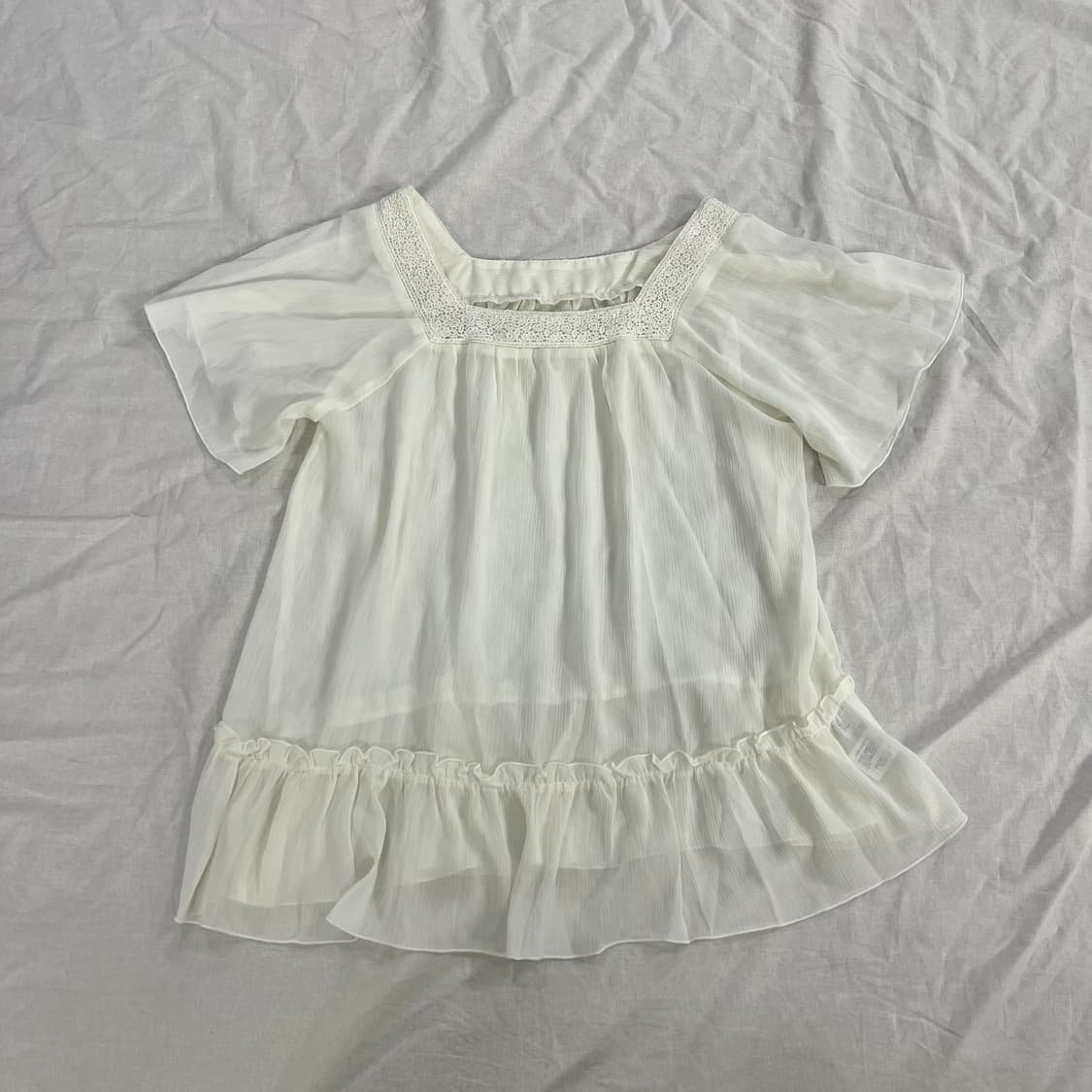 레이스 스퀘어넥 쉬폰 프릴 블라우스 모리걸 하구미 아이보리 상품이미지1