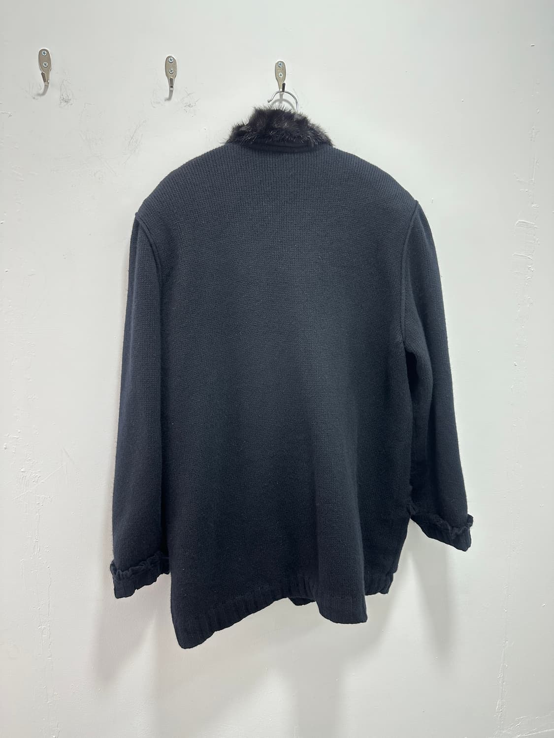 00s fur trimming double buttoned knit ja 상품이미지9