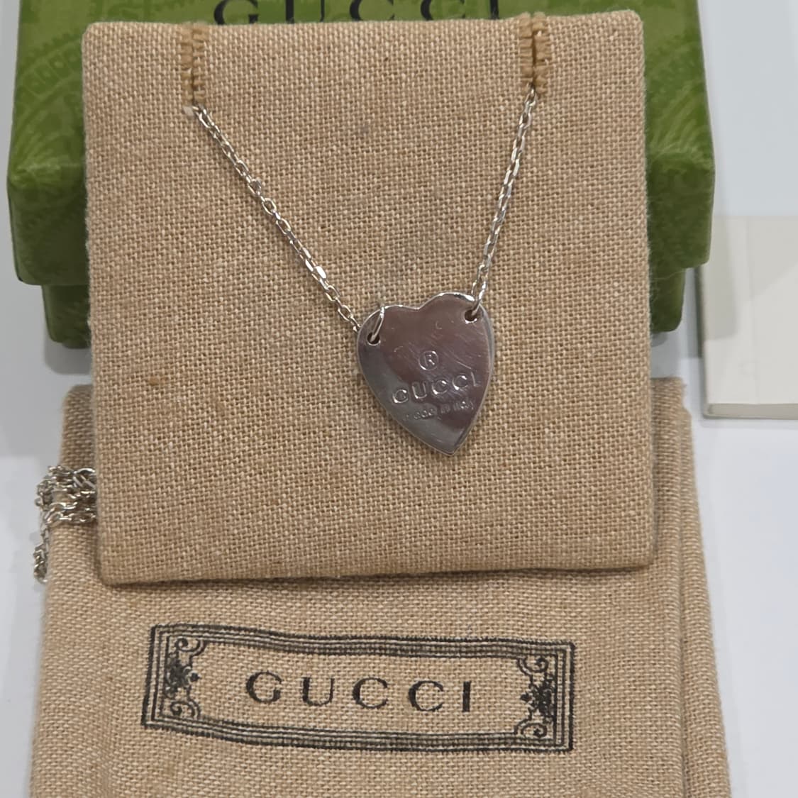 구찌 트레이드마크 하트펜던트 실버 체인 목걸이 상품이미지3