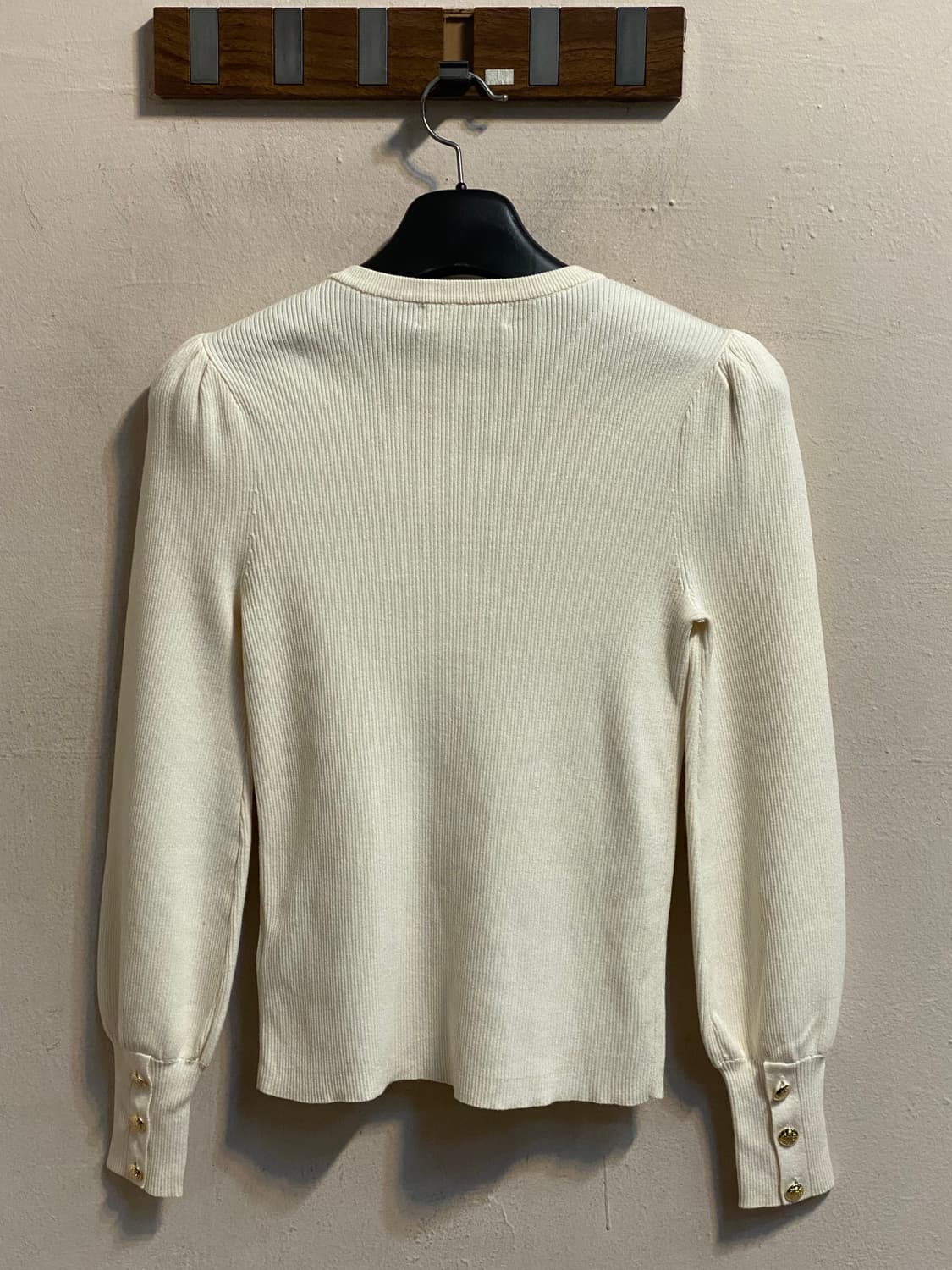 로렌 랄프로렌 숄더 버튼 립 니트 탑 상품이미지3