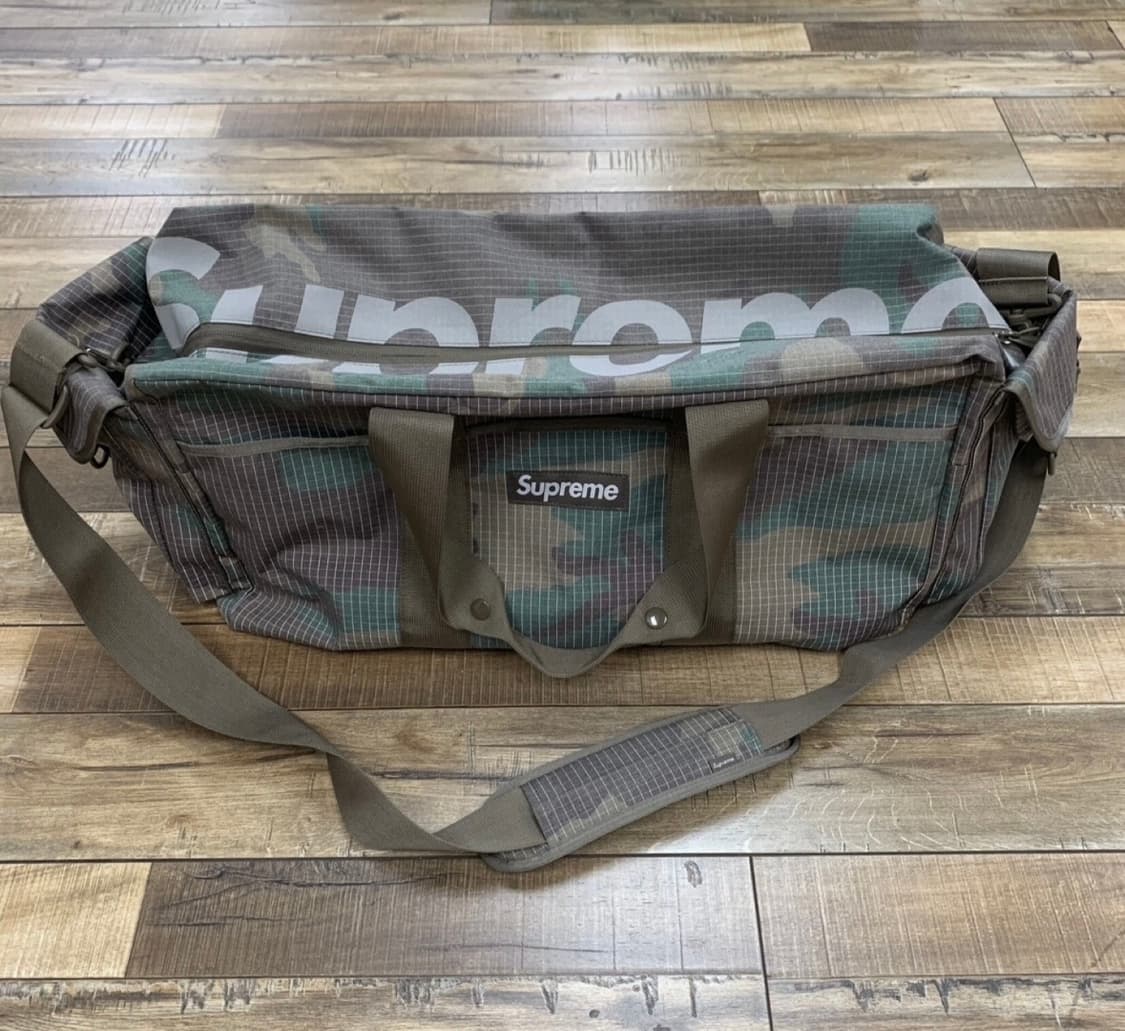 24ss supreme duffle bag woodland camo 상품이미지2