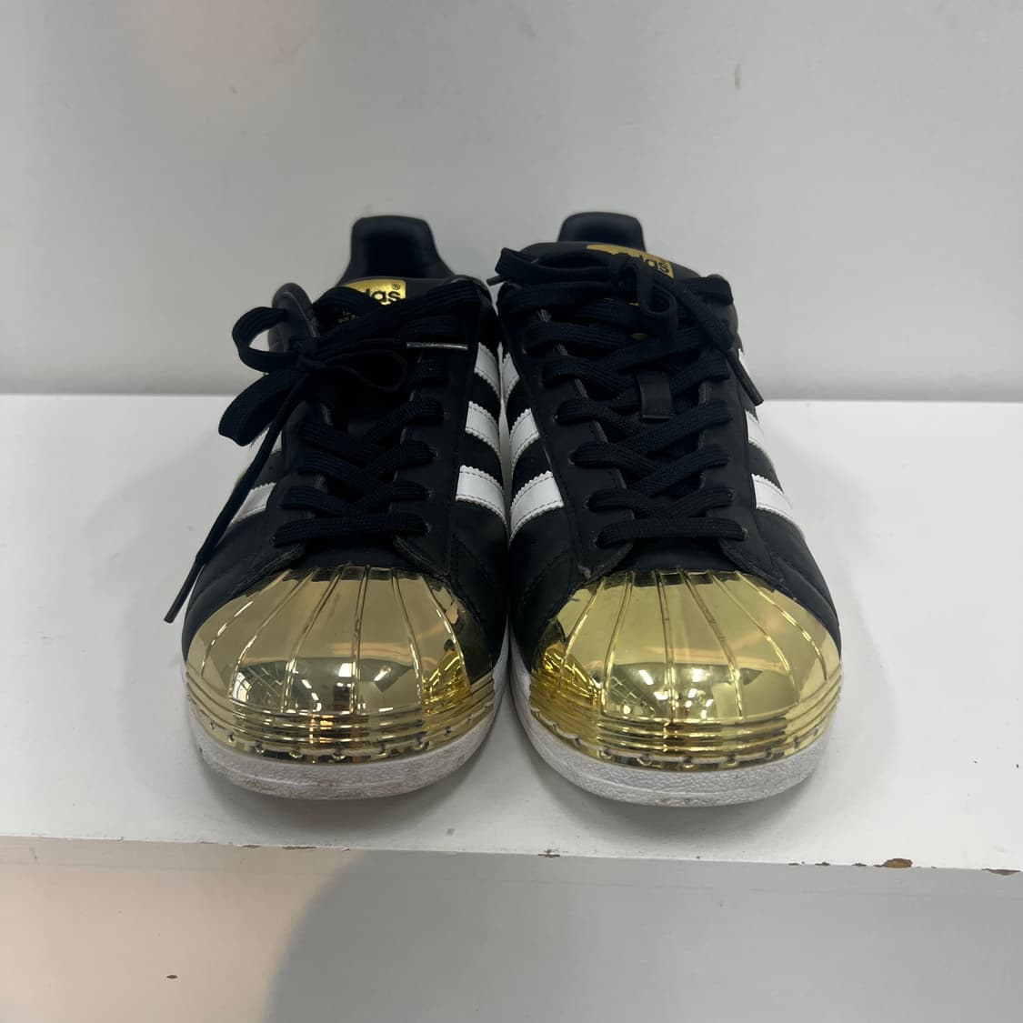 아디다스 슈퍼스타 80s 메탈 토 스니커즈 260 상품이미지2