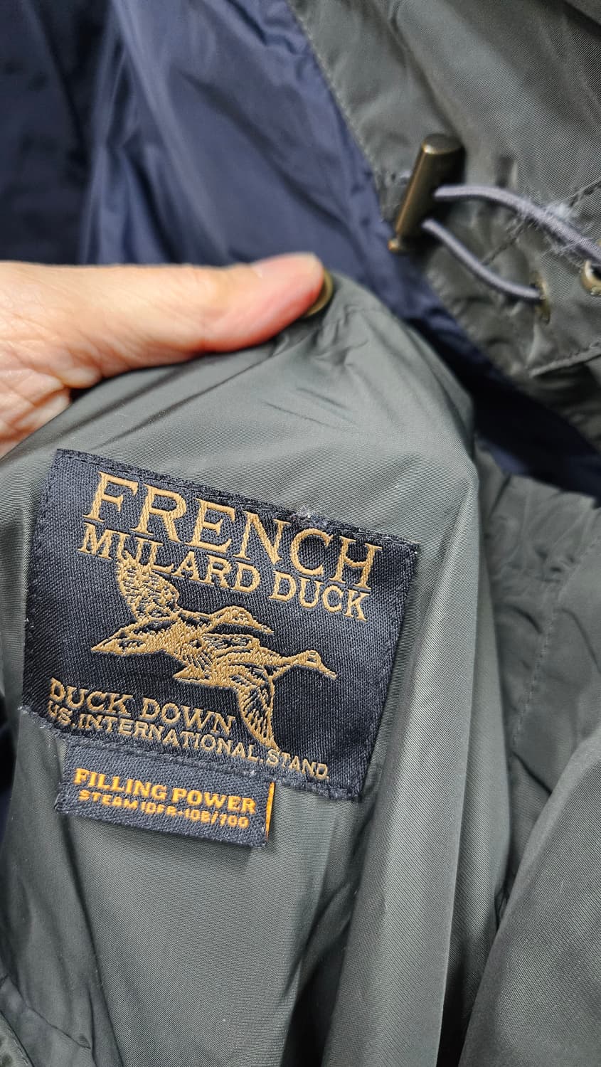 217.헤지스 카키 후드 패딩  상품이미지8