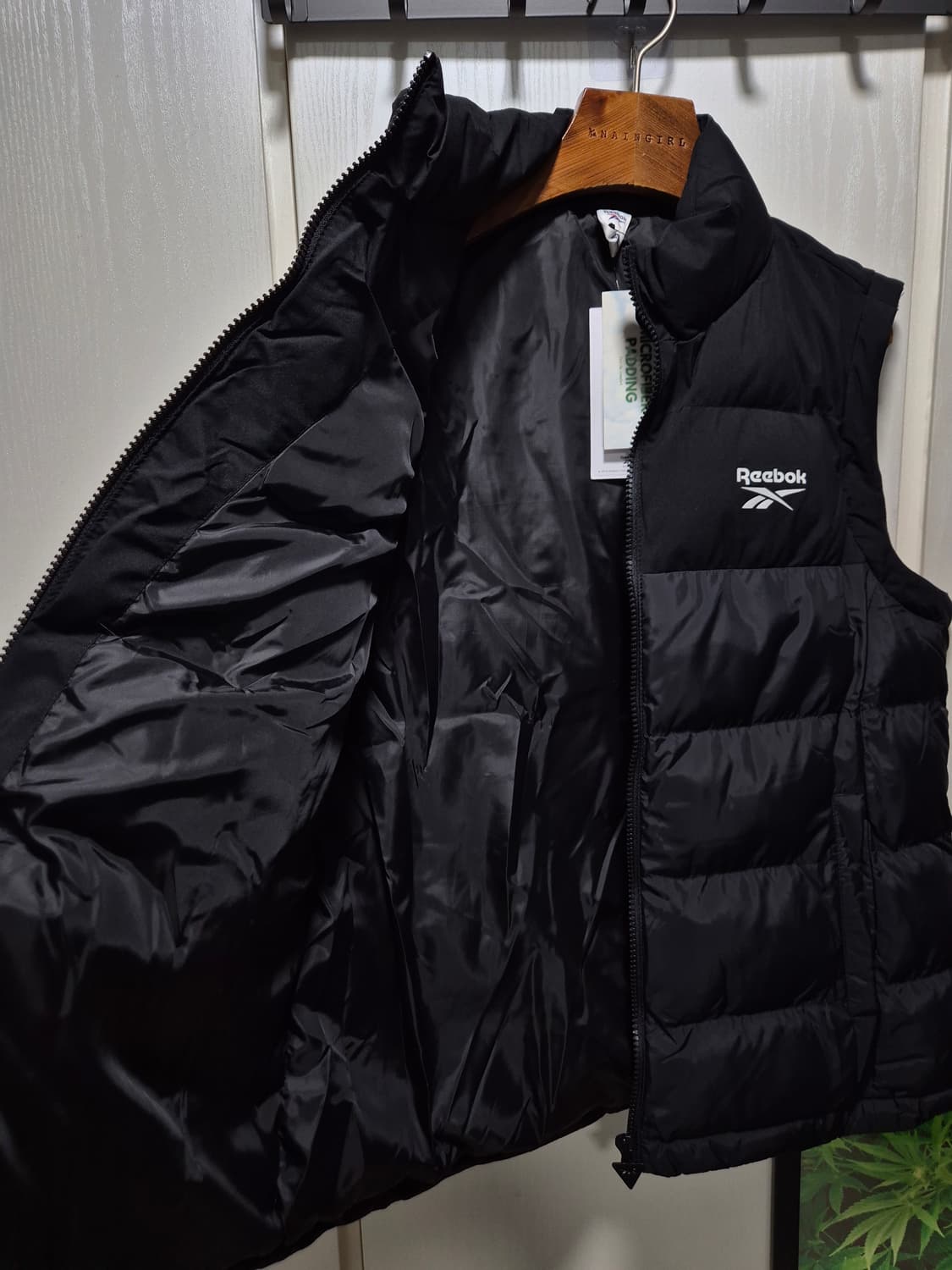 (세일)(새상품)리복 블랙 패딩 조끼 상품이미지7