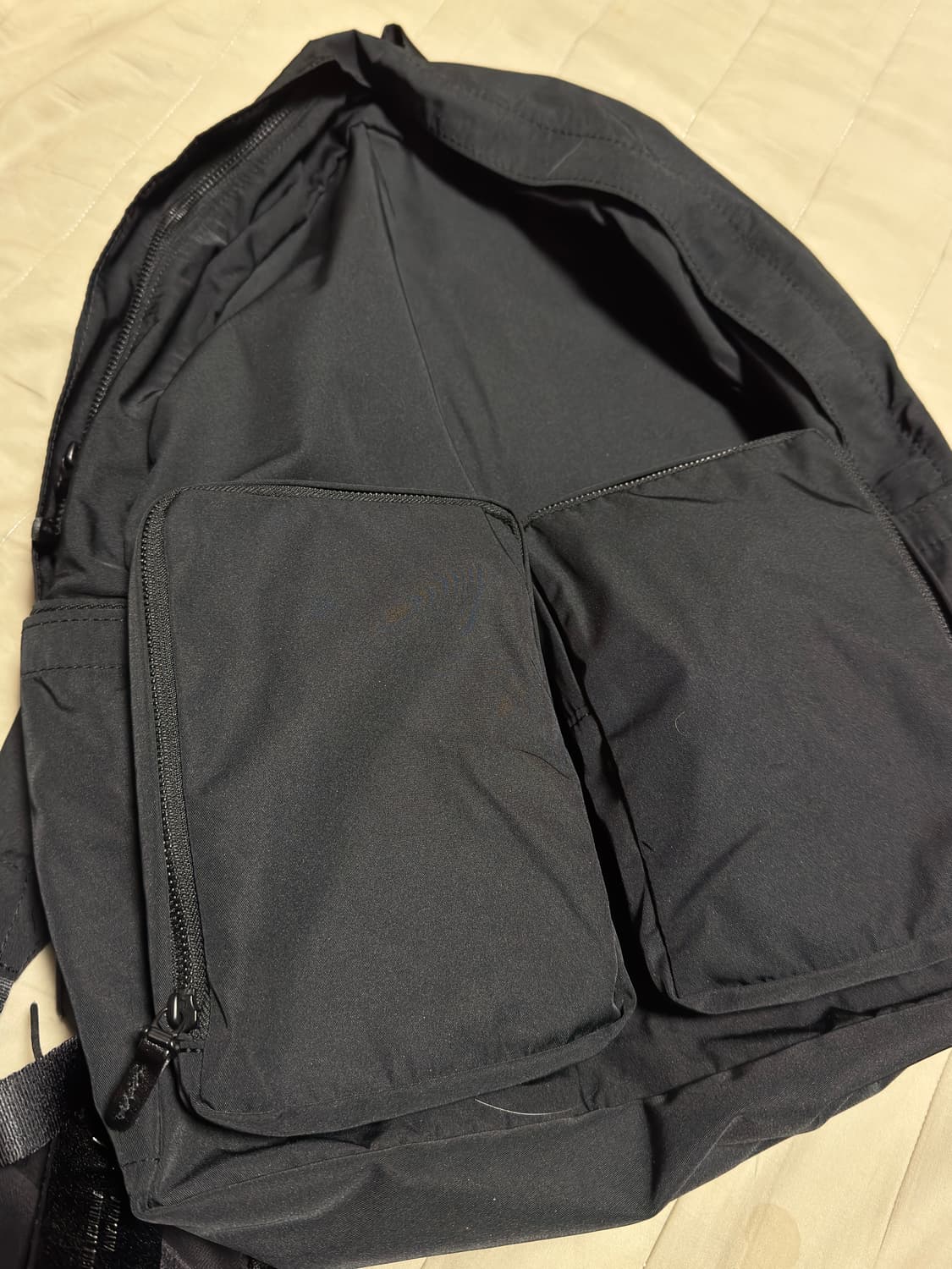 아미아칼바 개버딘 백팩 블랙 상품이미지1