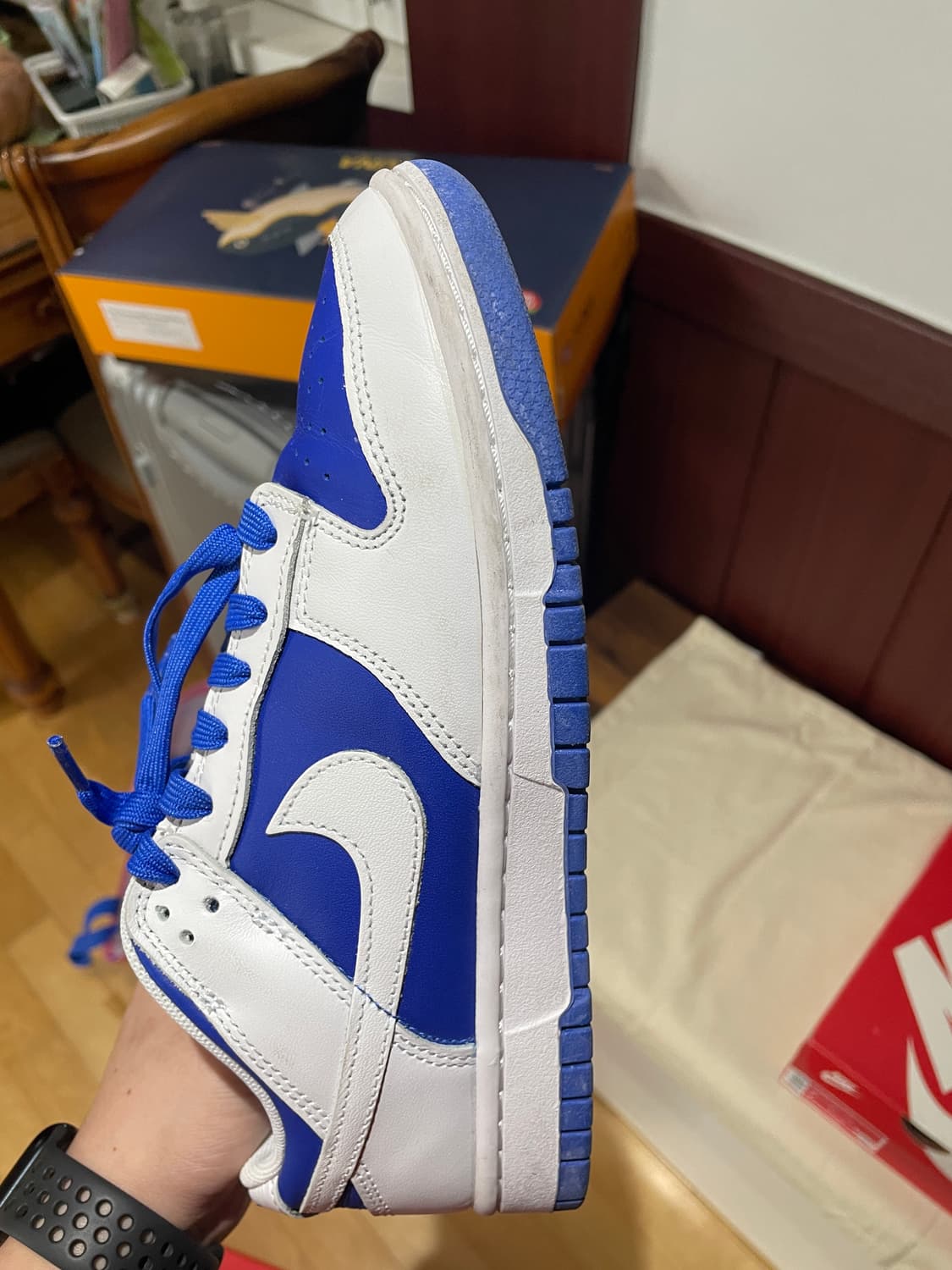 나이키 덩크 로우 레트로 흰파 250mm 상품이미지3