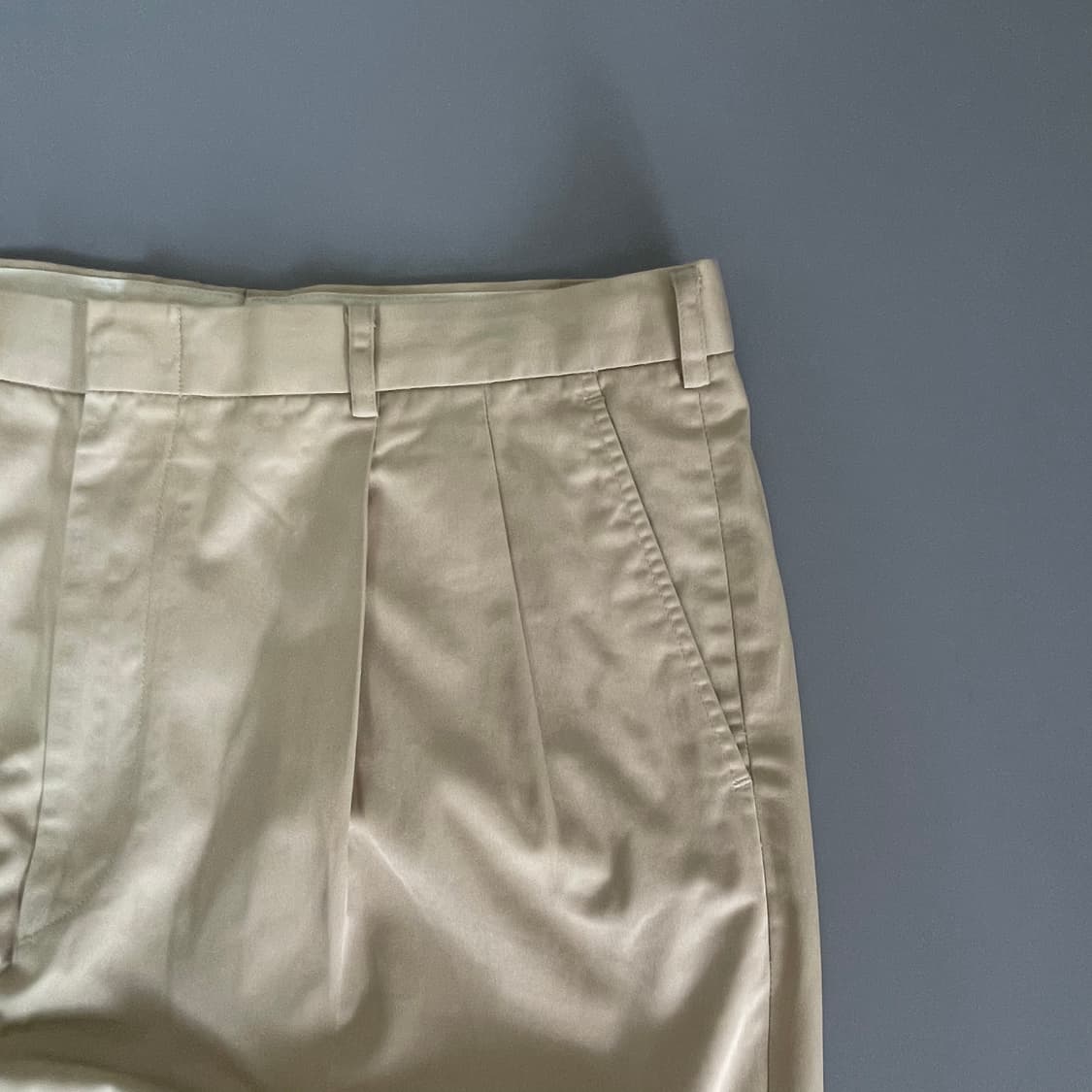 (33) 라코스테 베이지 핀턱 슬렉스 상품이미지3
