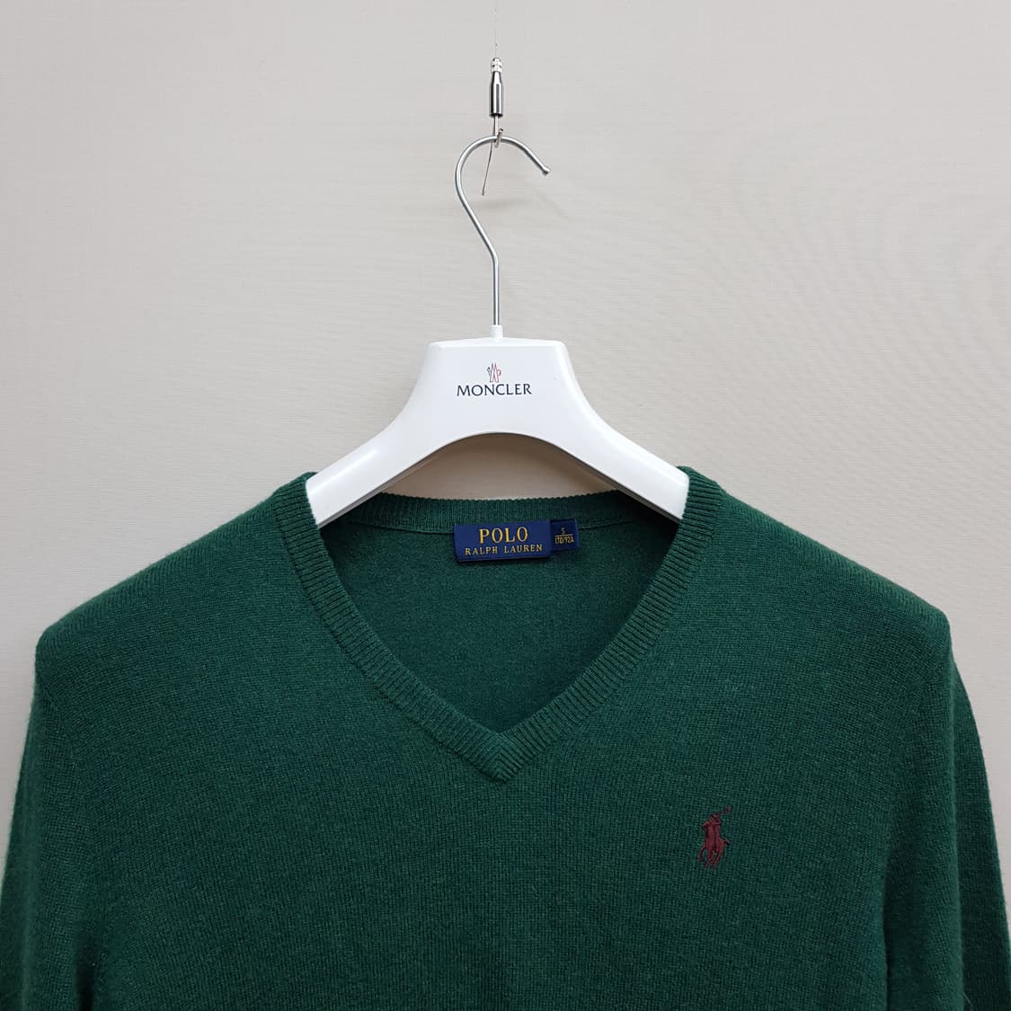 폴로 랄프로렌  브이넥 메리노 울 니트 s사이즈 상품이미지2