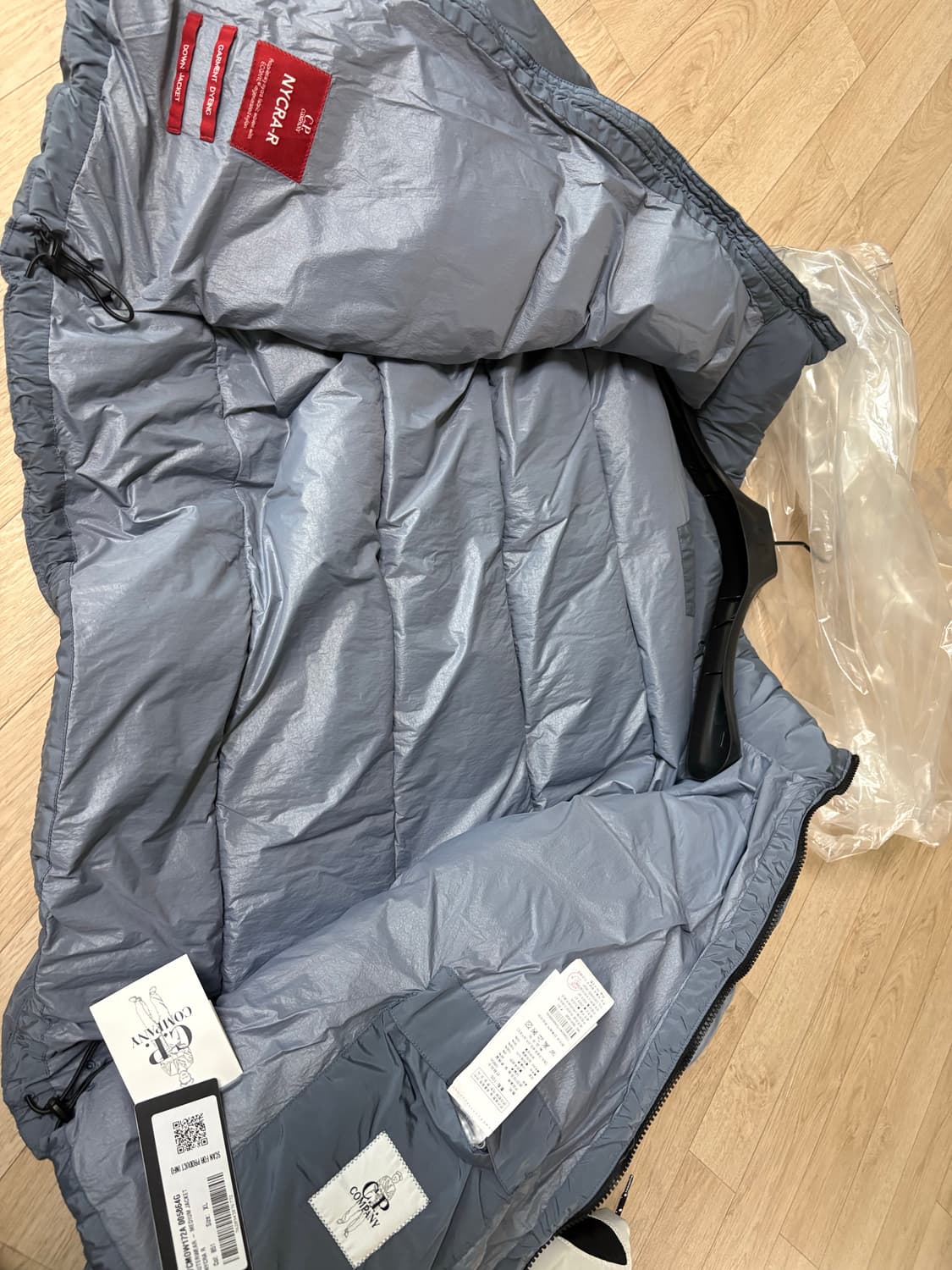 XL)c.p컴퍼니 나이크라R 쇼트 다운 자켓 스톤 블루 cp컴퍼니 패딩 상품이미지3