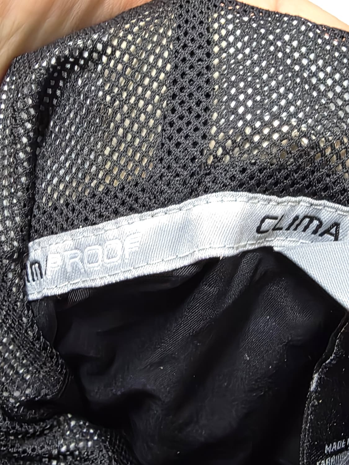 아디다스 고어텍스 블랙 가을점퍼 95 (실측 66/50) 상품이미지4