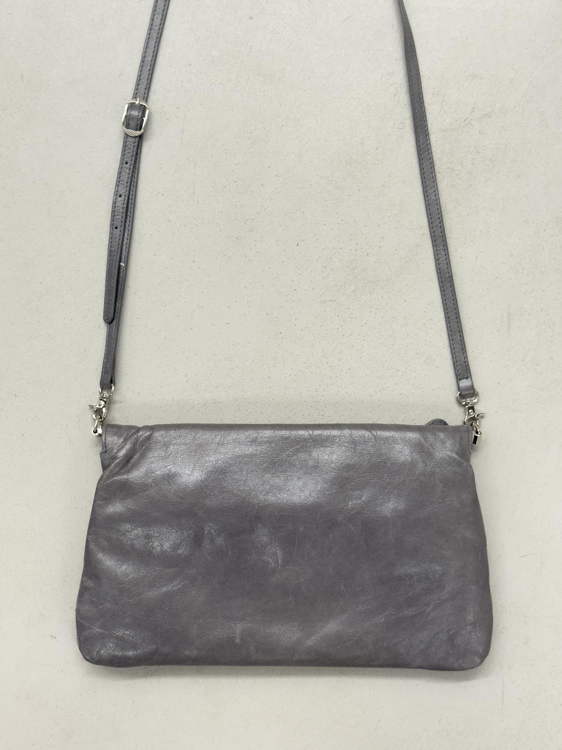 발렌시아가 엔벨로프 크로스백 클러치 상품이미지5