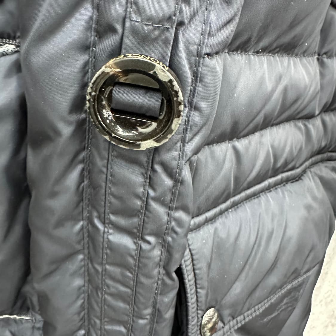 90 몽클레어 마티아스 남자 사파리 다운 패딩 상품이미지9