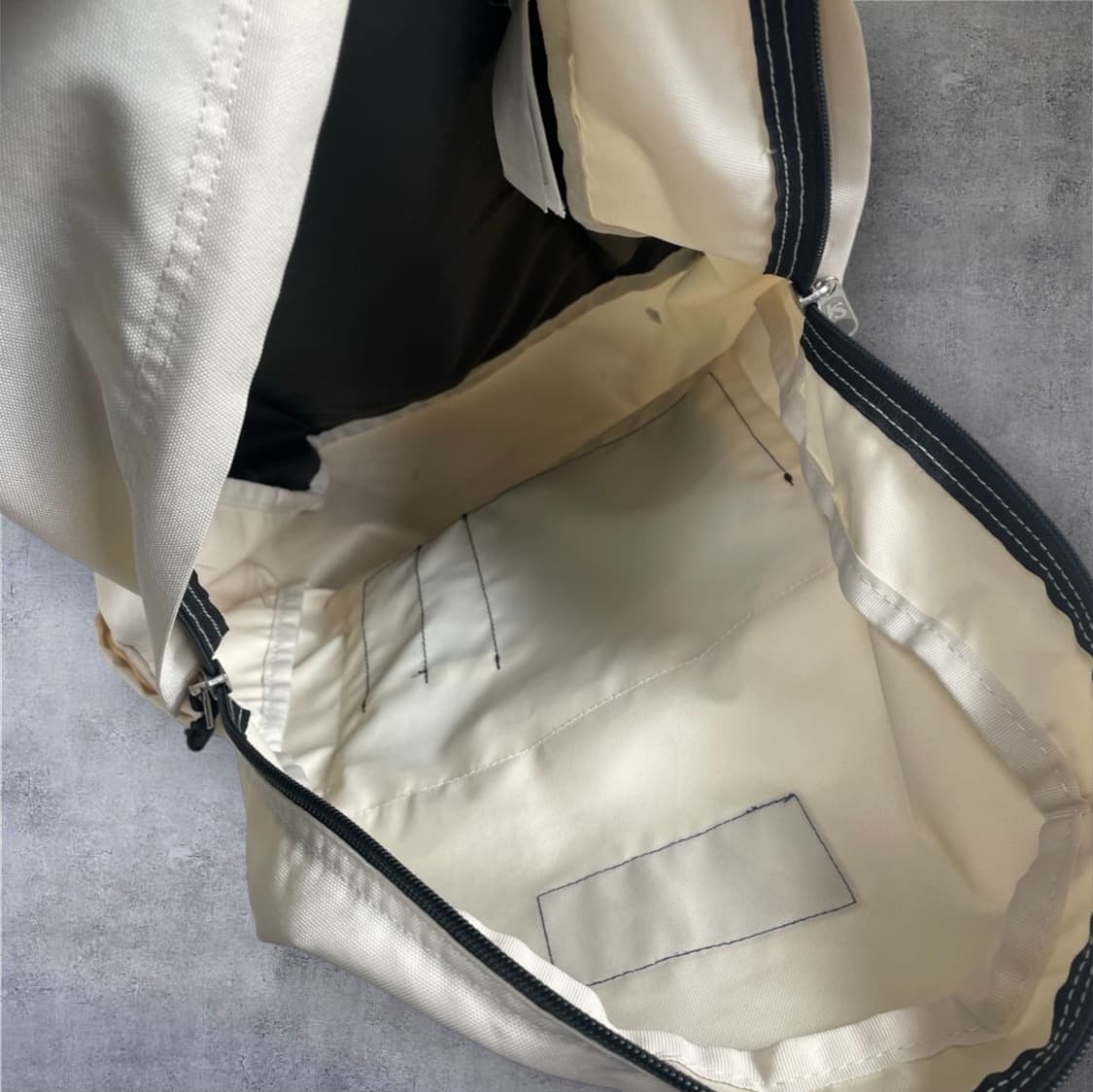 잔스포츠 Jansport 아이보리 슈퍼브레이크 클래식 백팩 상품이미지9