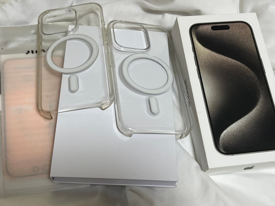 아이폰 15프로 256GB 내추럴 티타늄 풀박스 상품이미지3