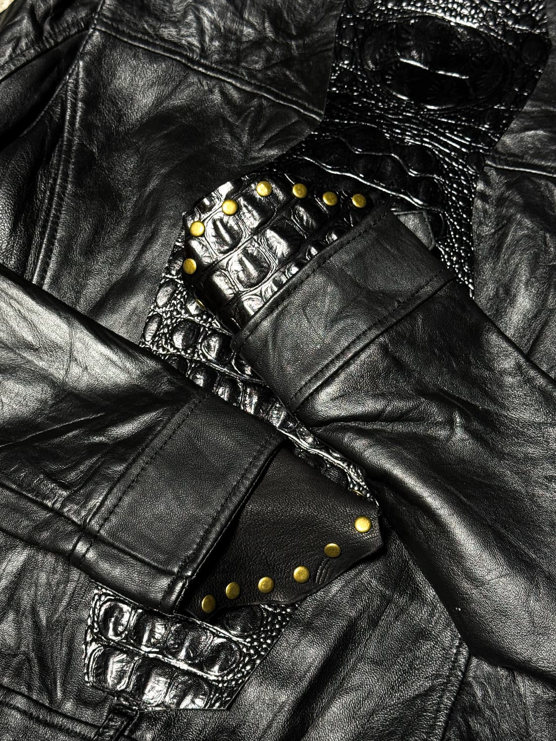 Crocodile Embossed Leather Rider Jacket  상품이미지10