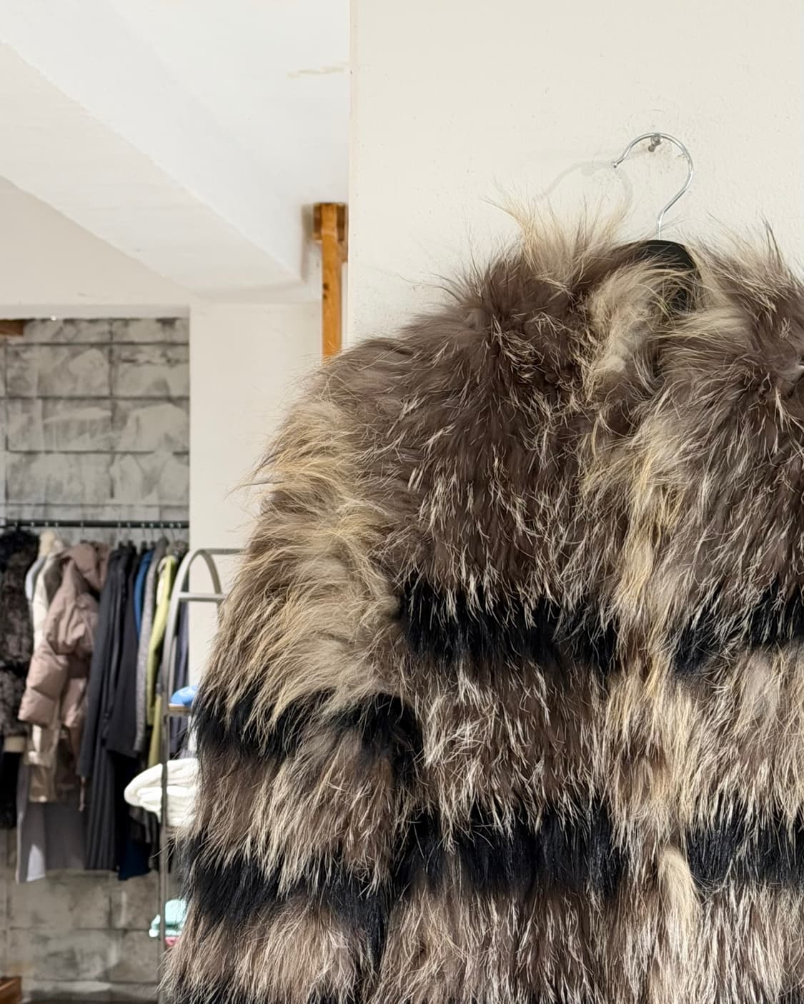 이자벨마랑 브라운 폭스 라쿤 퍼 후드 코트 상품이미지2