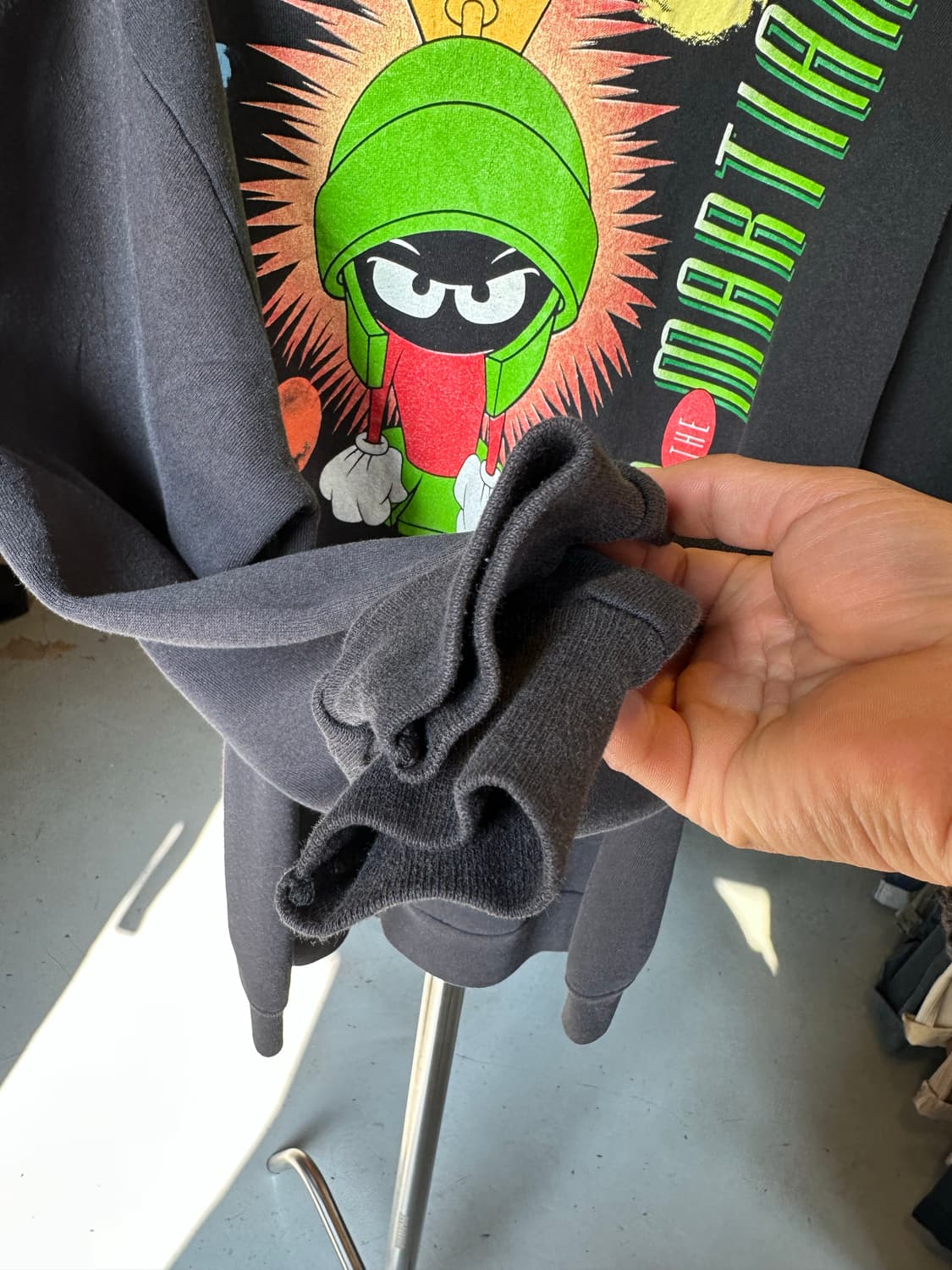 90s 루니툰 화성인 마빈 프린팅 스웻셔츠 made in usa 상품이미지5