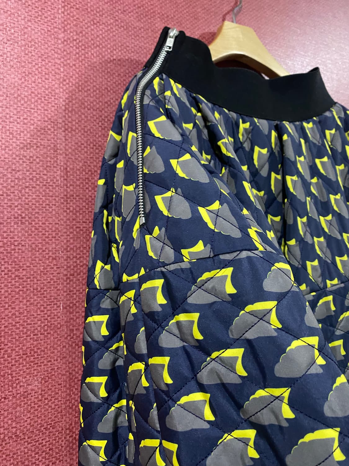 럭키슈에뜨 패딩스커트 36사이즈 상품이미지3