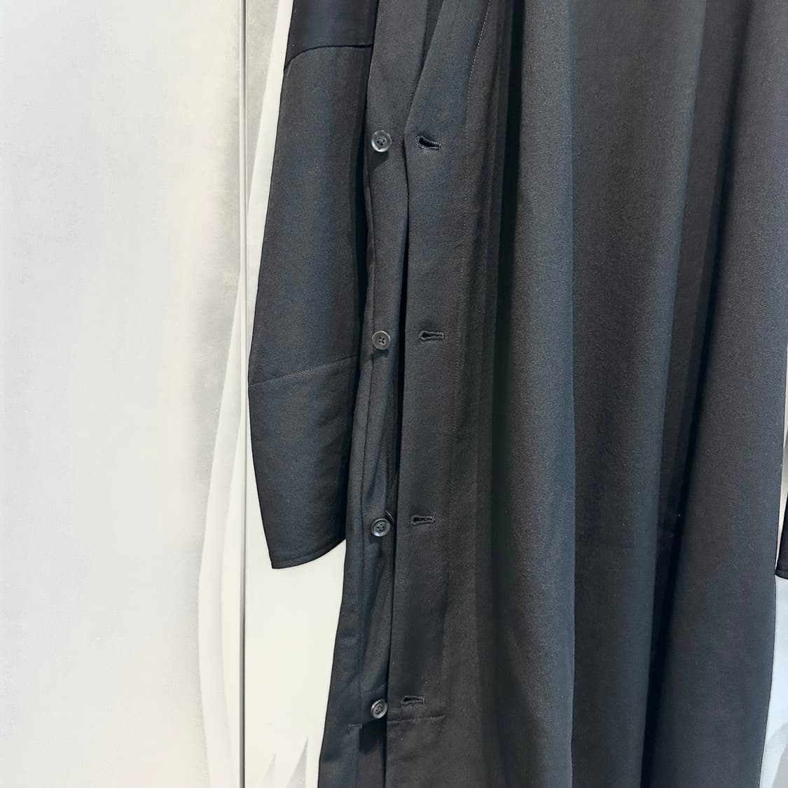 요지야마모토 19fw 랩맥시 코트 상품이미지4