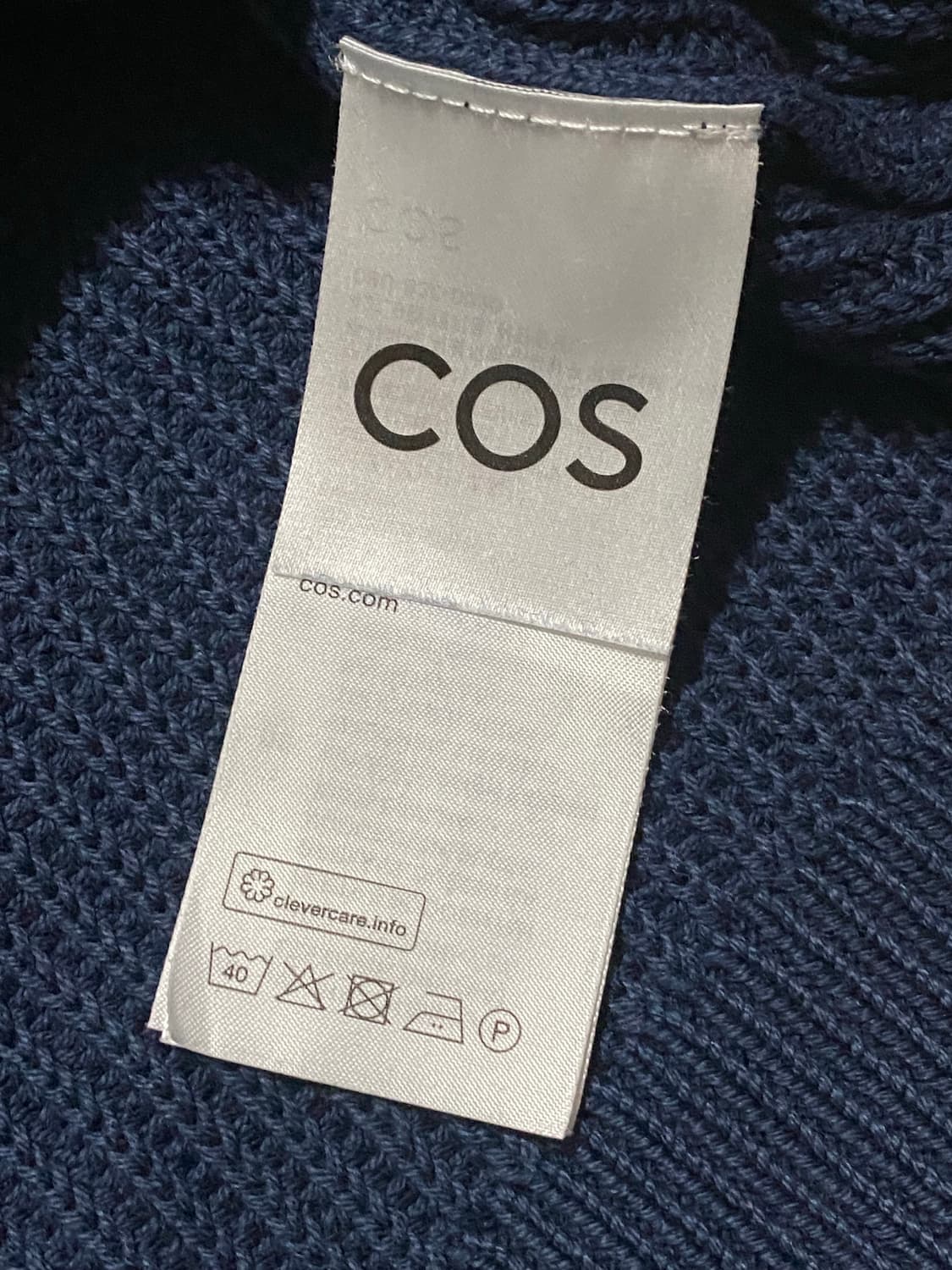 COS 코스 남성 리브드 니트 스웨터 네이비 100-105 상품이미지4