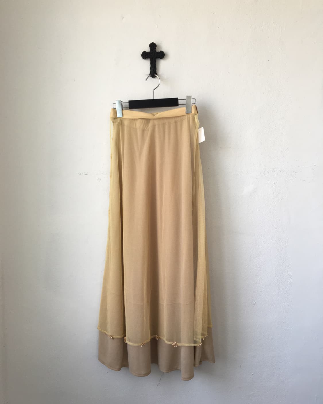 Side button point lace layered long skir 상품이미지1