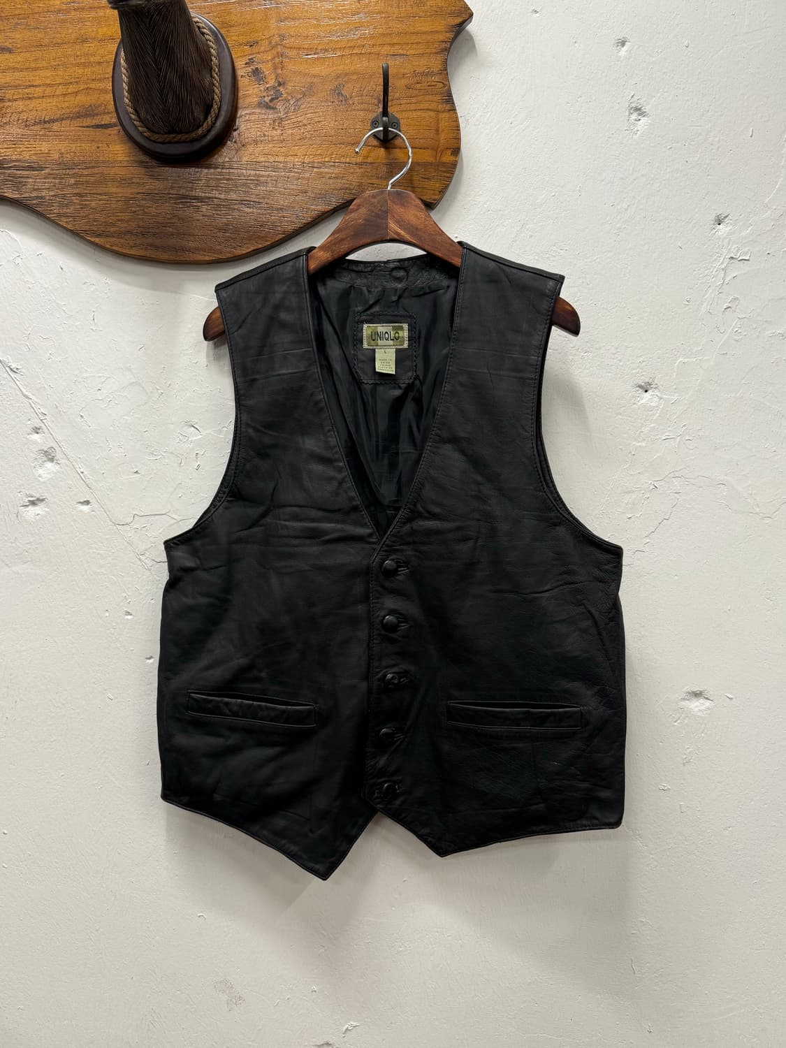 66) Old UNIQLO Leather Western Vest 상품이미지1
