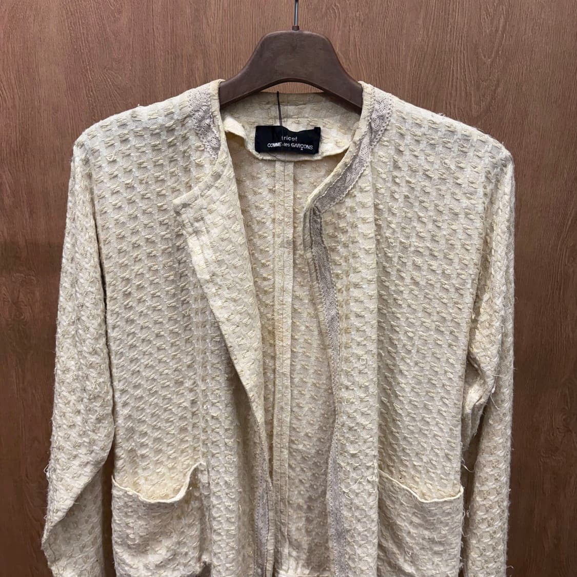  꼼데가르송 트리콧 오픈 자켓 와플 텍스처 디테일 레귤러핏 아이보리 상품이미지4