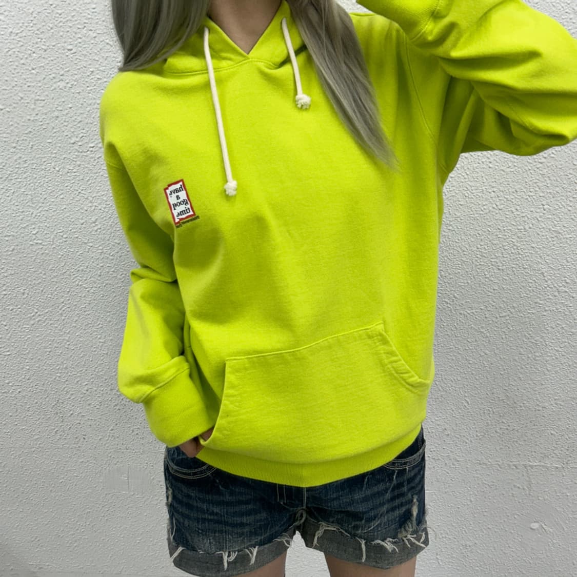 해브어굿타임 네온 후드 S 상품이미지1