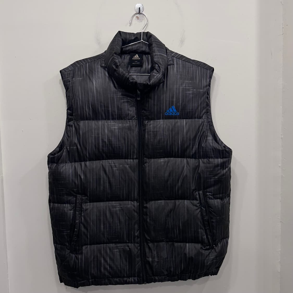 아디다스 스몰로고 덕다운 워시드 패턴 패딩조끼 상품이미지2