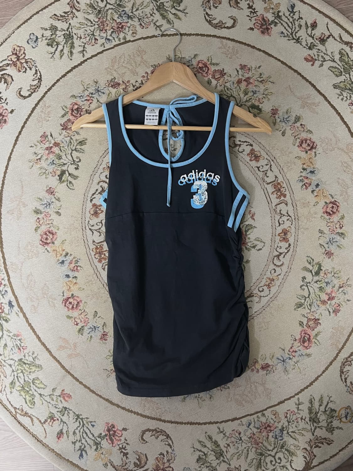 아디다스 민소매 티셔츠 상품이미지1