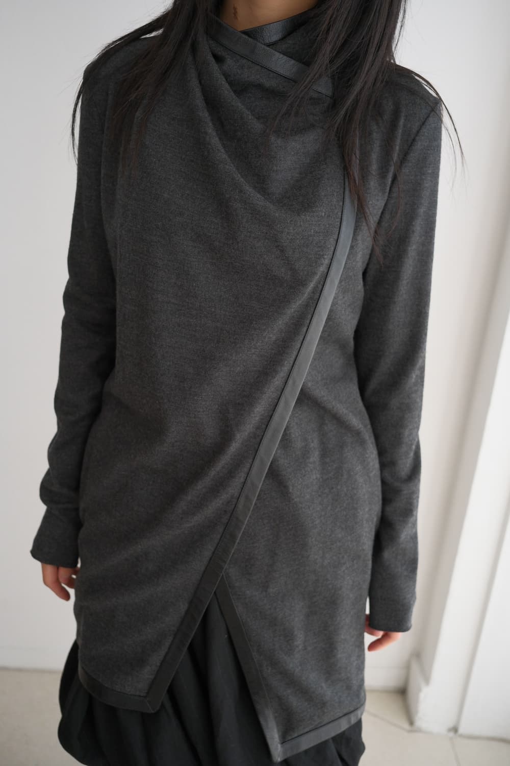 Sonar wool asymmetric cardigan 상품이미지1