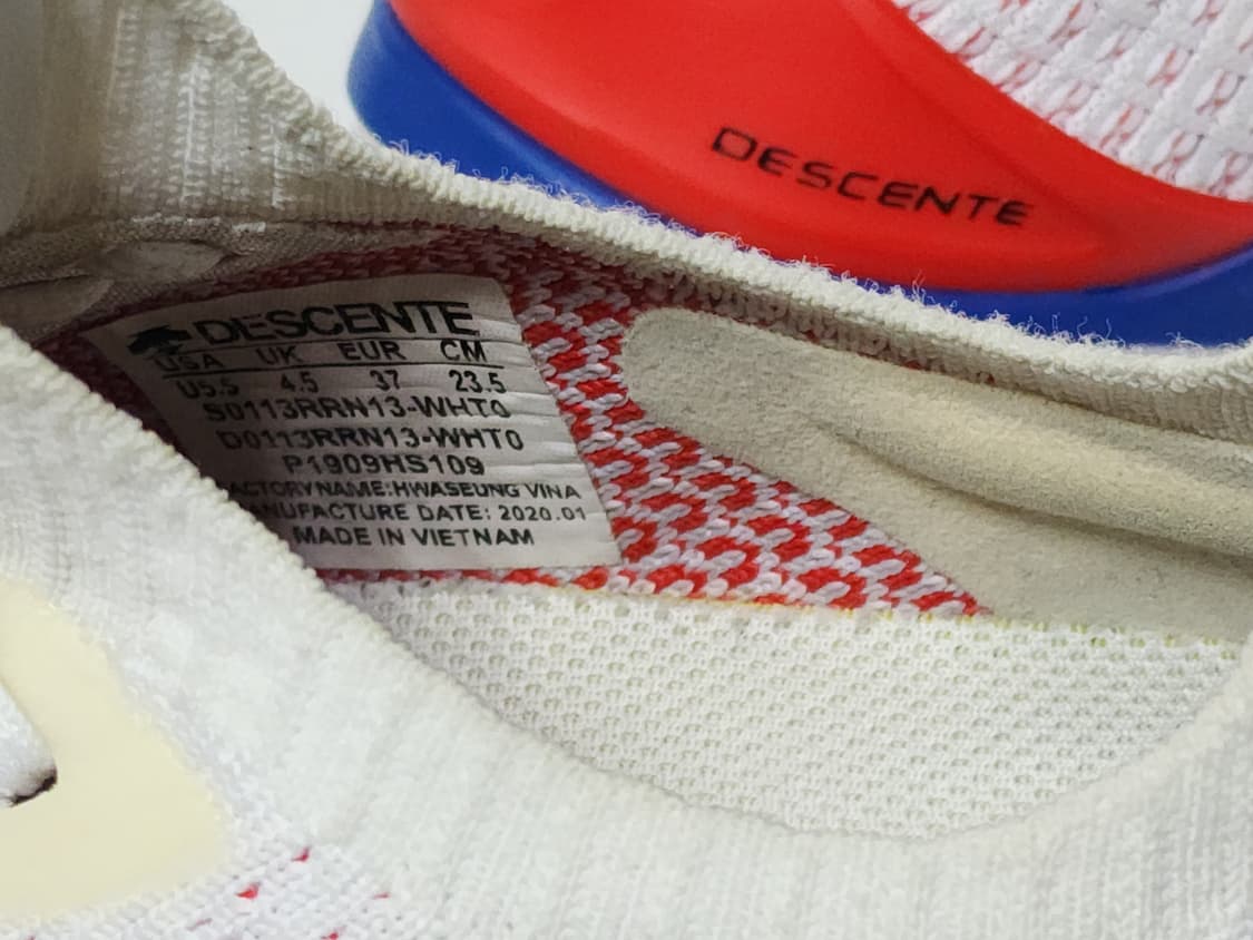 데상트 흰색 운동화 235mm 상품이미지3