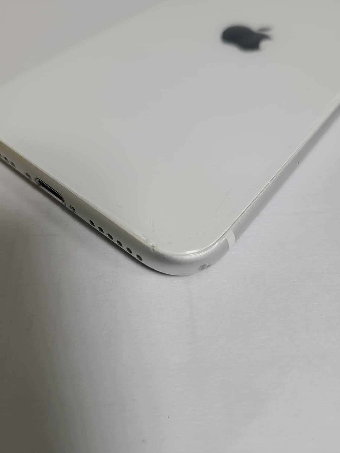 아이폰 se2 화이트 128g 한국판 상품이미지9