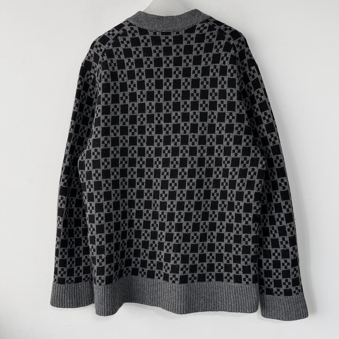 산드로옴므 22 크로스 자카드 가디건 상품이미지6