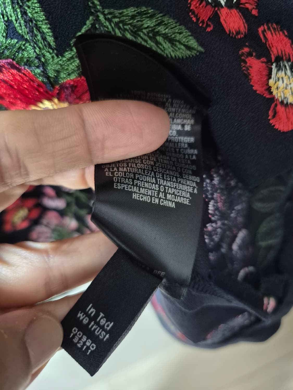 테드베이커 네이비 플라워 자수 원피스 1 상품이미지10