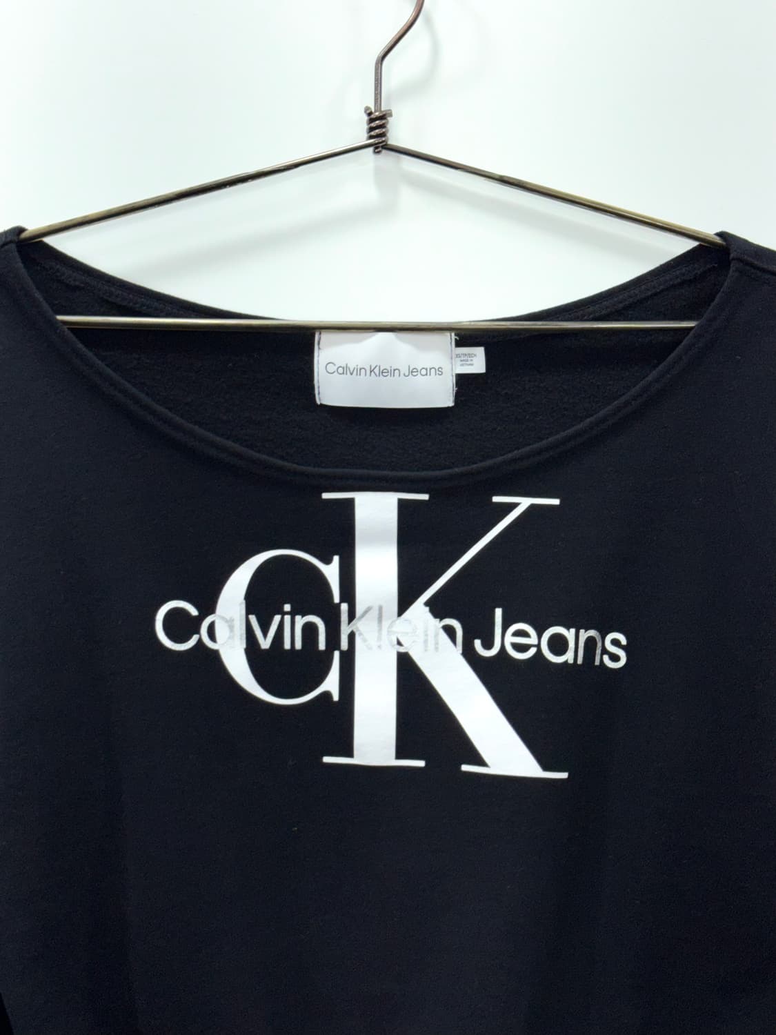 CK 크롭 커스텀 오프숄더 상품이미지3