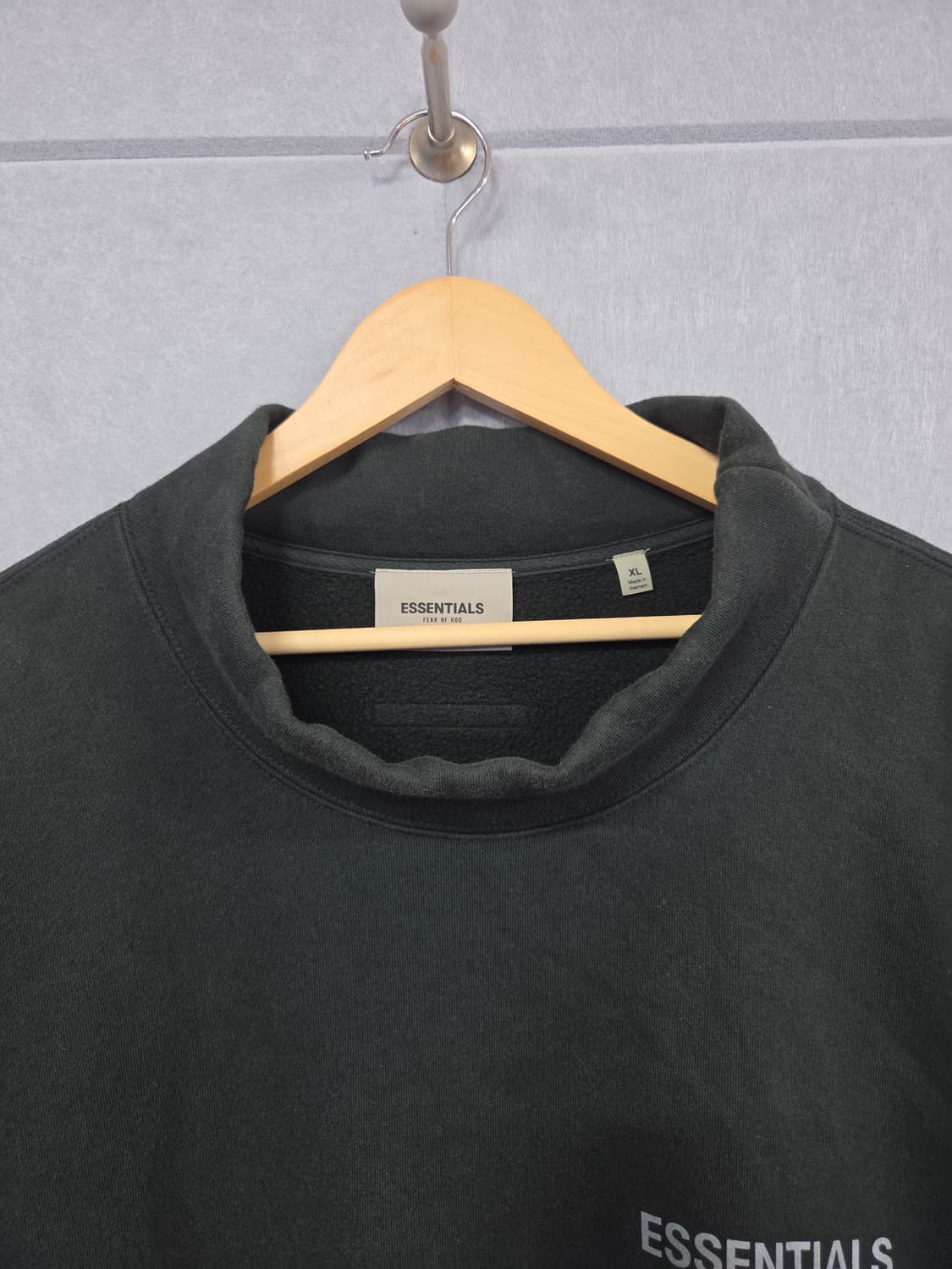 ESSENTIALS FEAR OF GOD 모크넥 맨투맨 상품이미지2