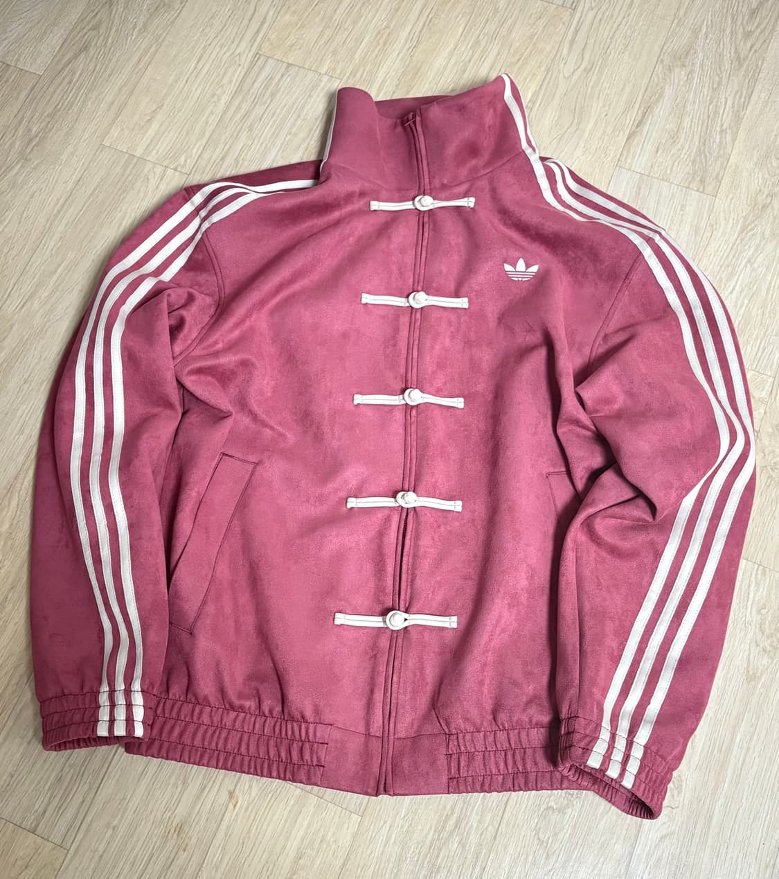 중티다스 M사이즈 새상품 상품이미지1