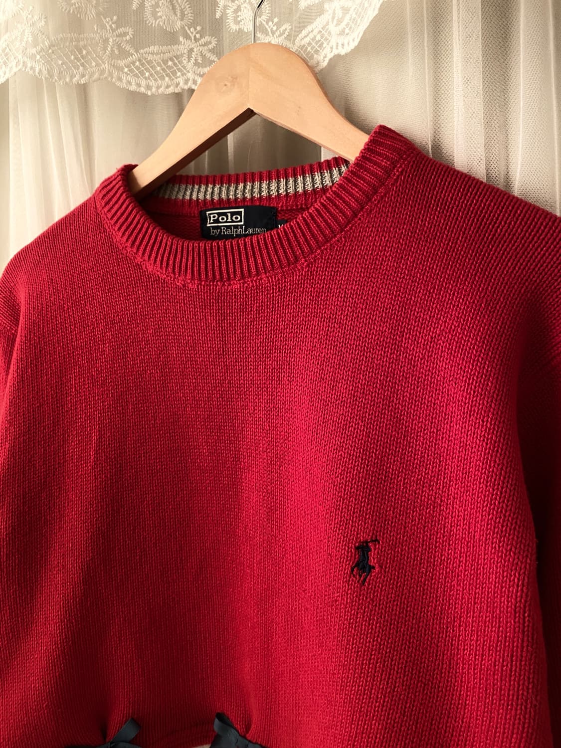 Red Lace Ribbon Detail Knit Top 상품이미지2
