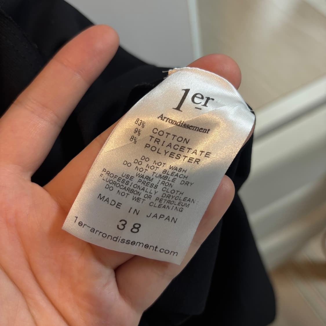 1er Arrondissement 일본제 블랙 컷아웃 반팔 상품이미지5