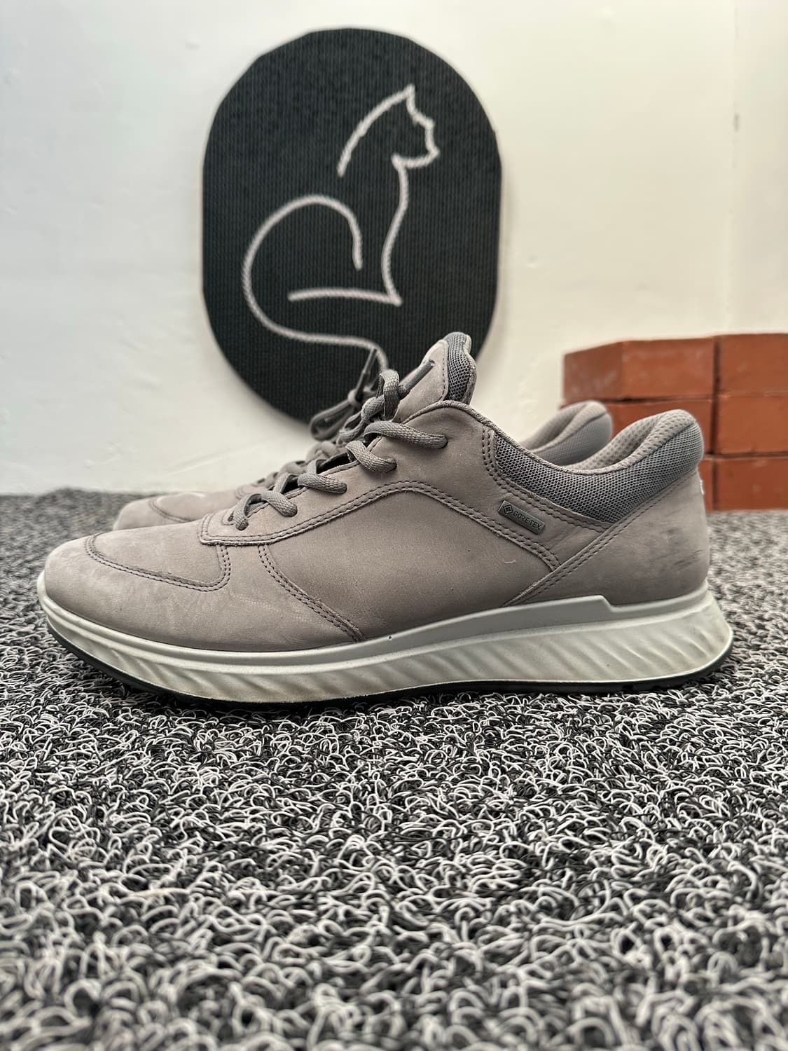 에코 남성 스니커즈 265mm 회색 상품이미지1