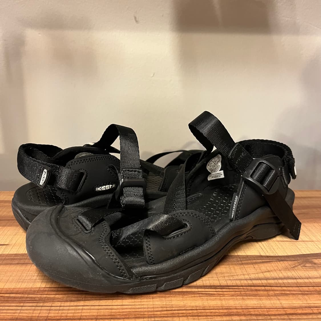 KEEN 샌들 상품이미지1