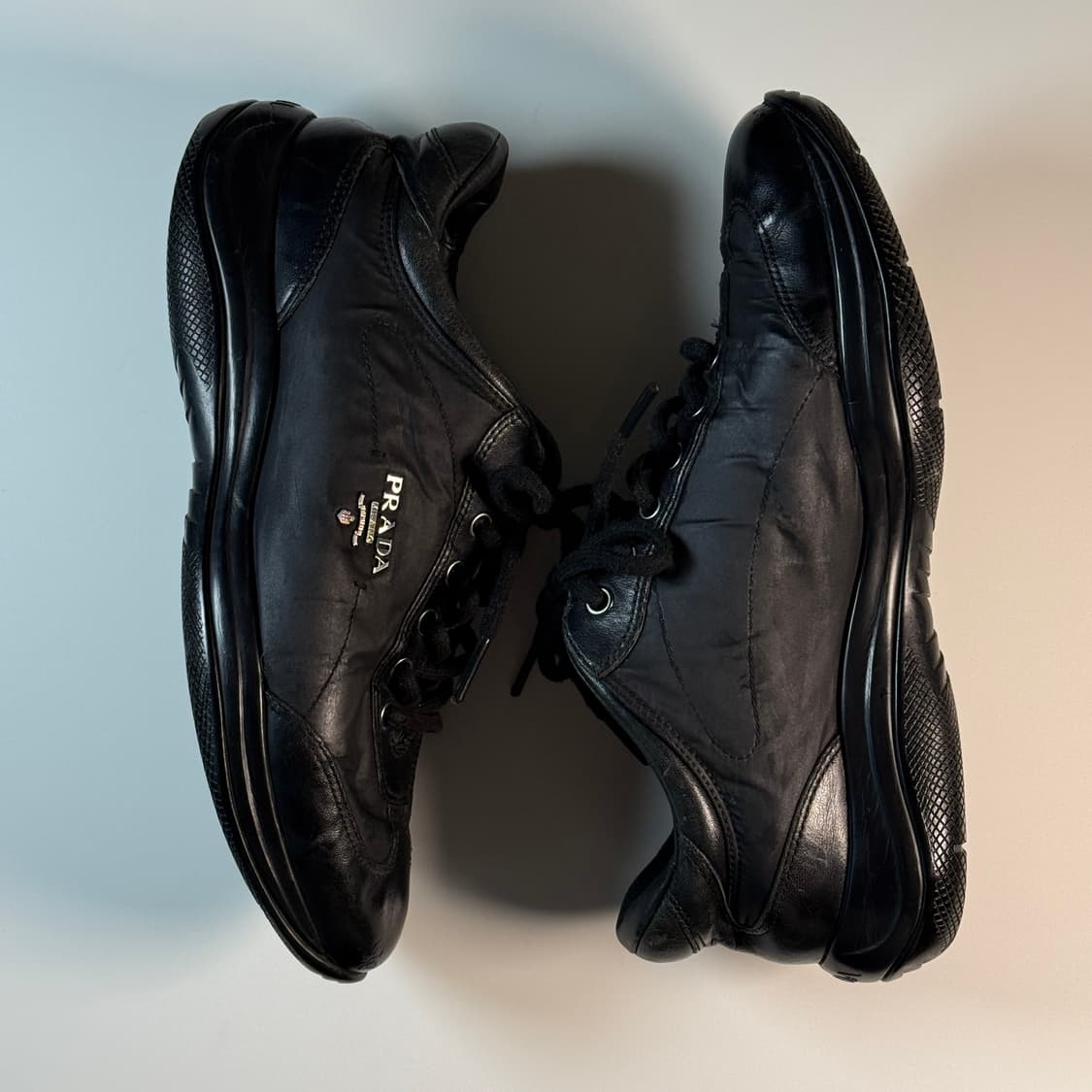 PRADA 프라다 나일론 레더 스니커즈 상품이미지1