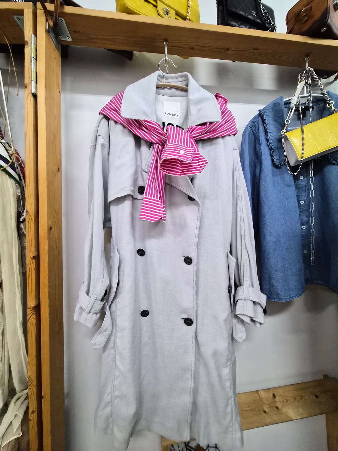 톰보이 더블 버튼  벌룬 트렌치 코트 상품이미지1