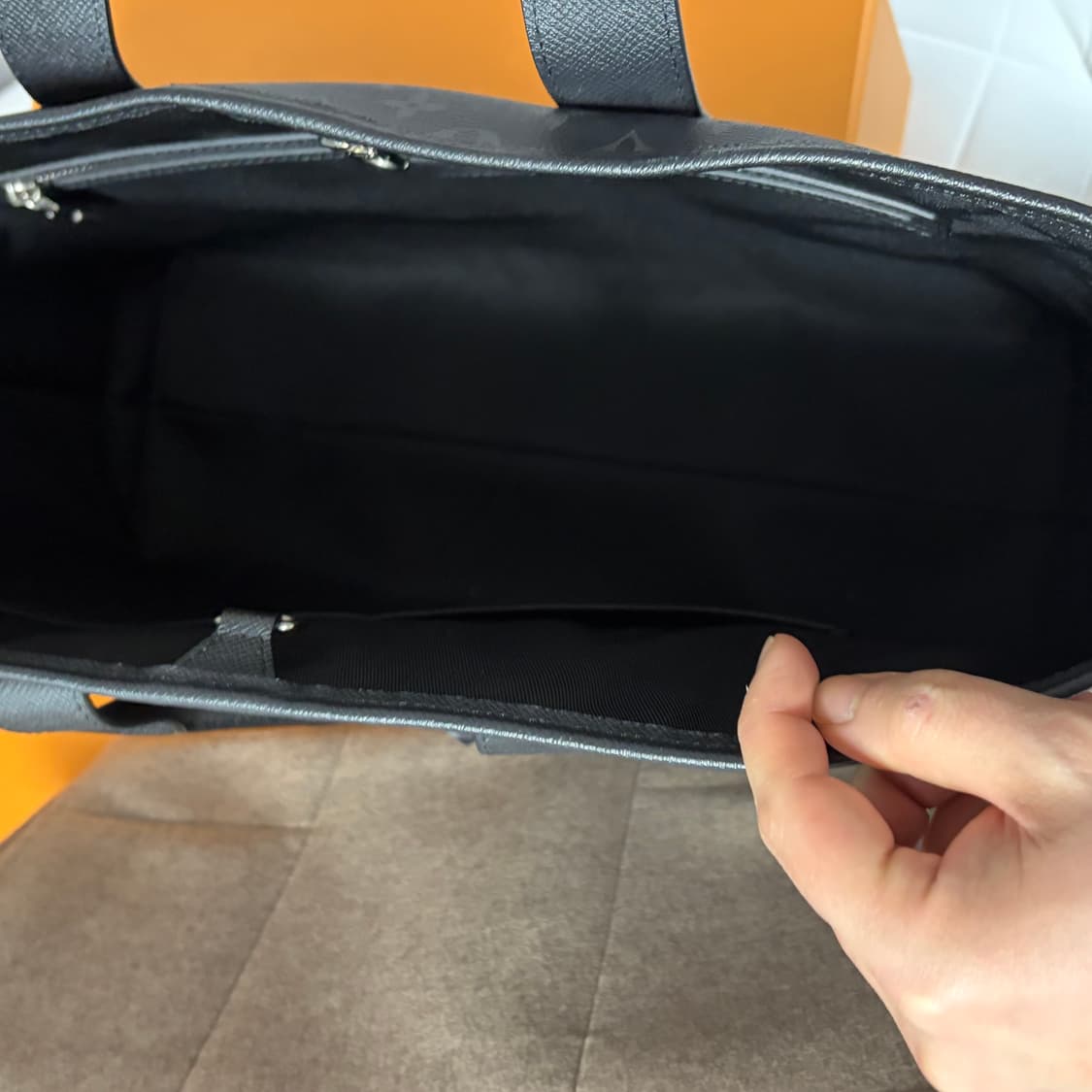 루이비통 위켄드 토트백 상품이미지9