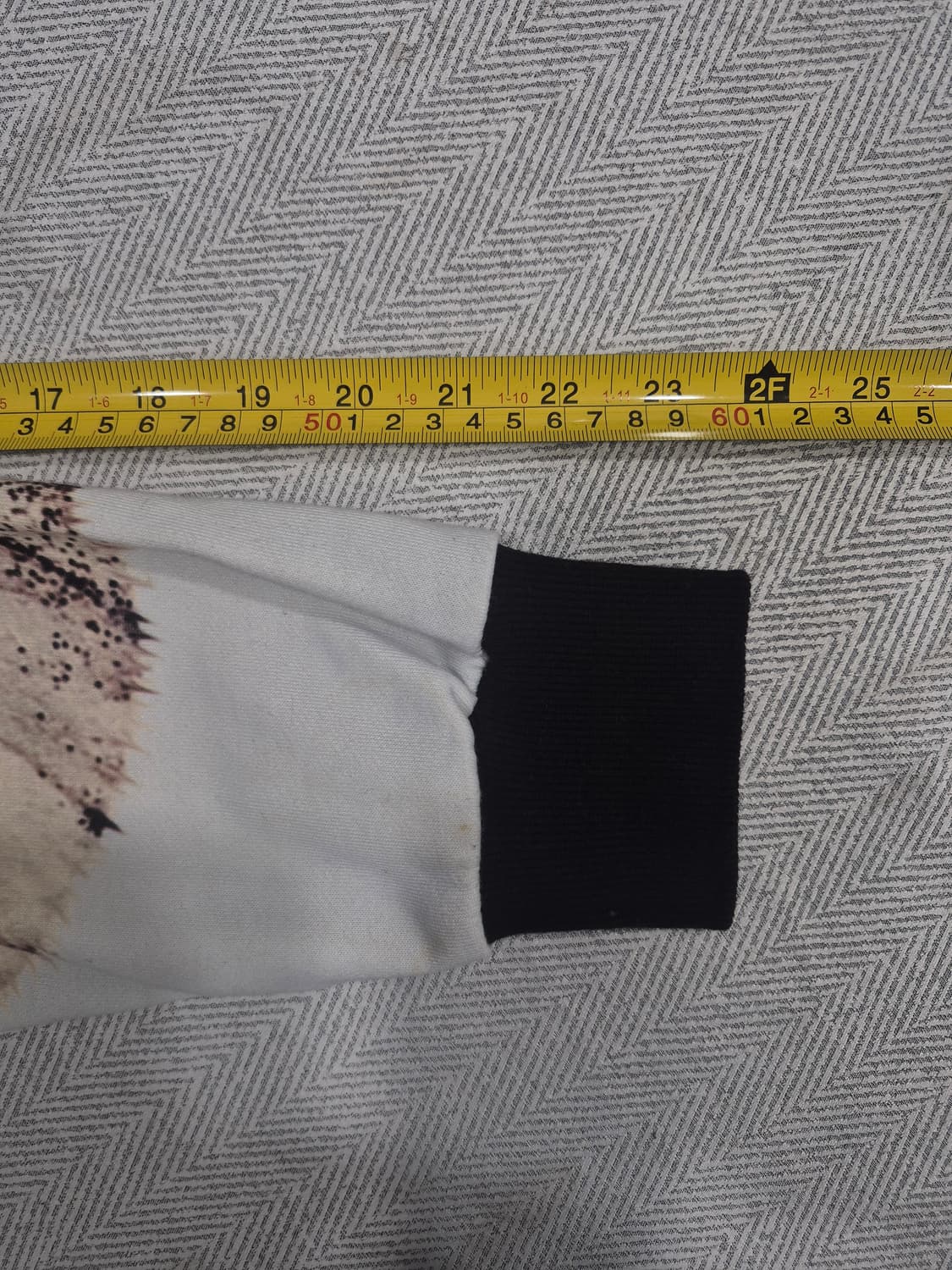 지방시  버터플라이 윙 프린트 코튼 테리 맨투맨 남녀공욜 100사이즈 상품이미지9