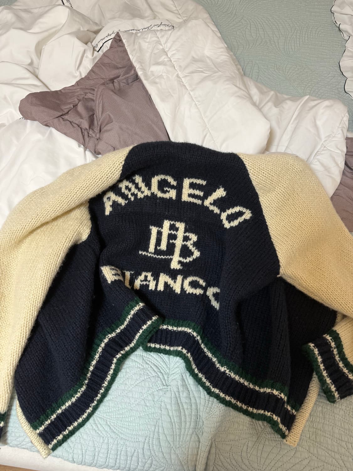 안젤로비안코 니트아우터 상품이미지2