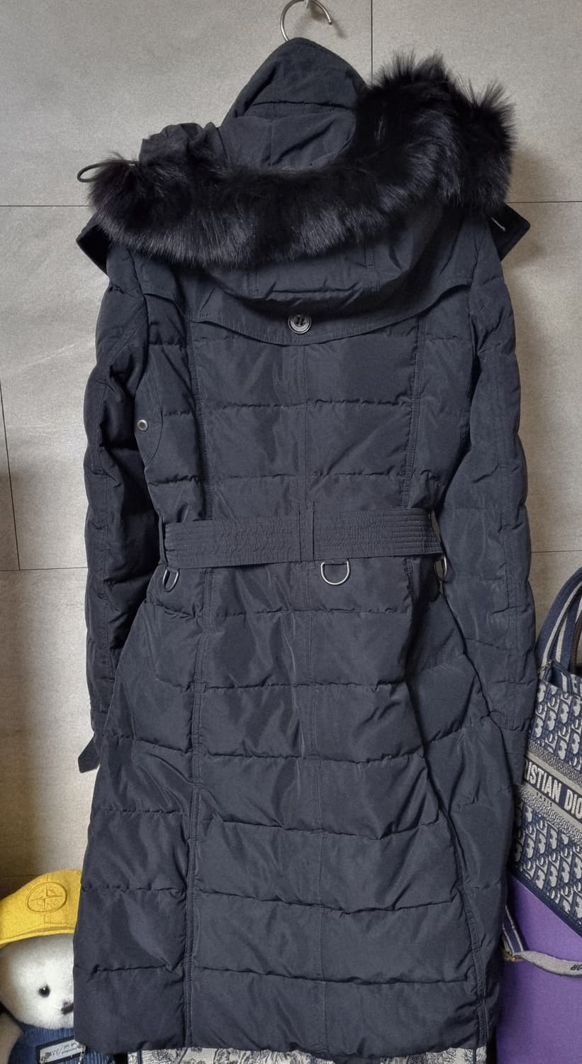 정품)  버버리 브릿  폭스퍼  구스다운 자켓  상품이미지6