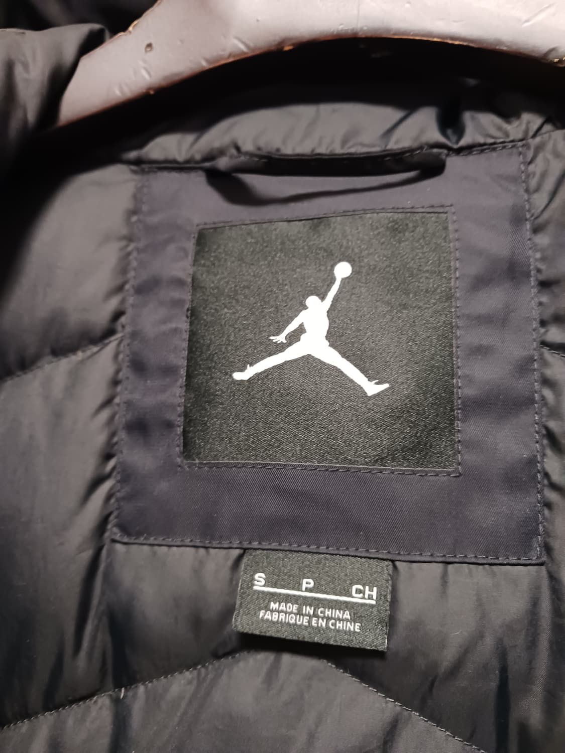 에어조던 블랙 항공점퍼 닥다운패딩 상품이미지4