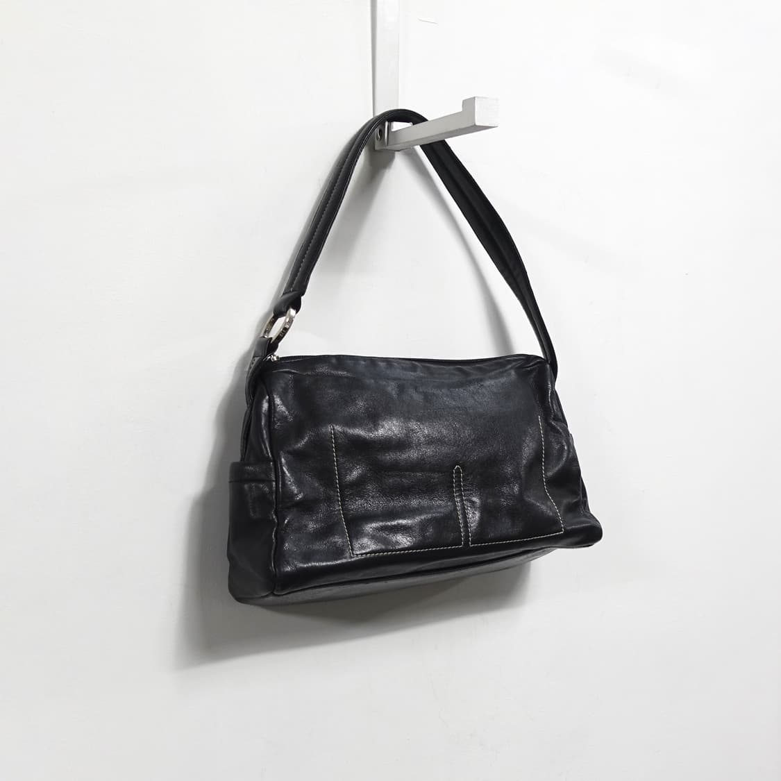 TOMBOY WIZ 톰보이 위즈 레더 숄더백  상품이미지5